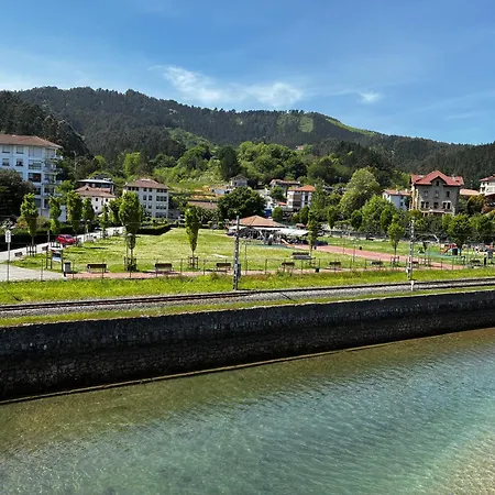 Urdaibai Luxy *